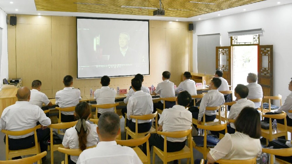 江蘇遠洋開展黨委理論學習中心組（擴大）現(xiàn)場學習