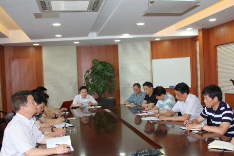 機(jī)關(guān)第一黨支部召開(kāi)專(zhuān)題組織生活會(huì)