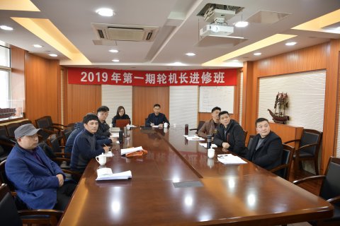 以案學(xué)法，促進(jìn)船舶廉潔建設(shè)