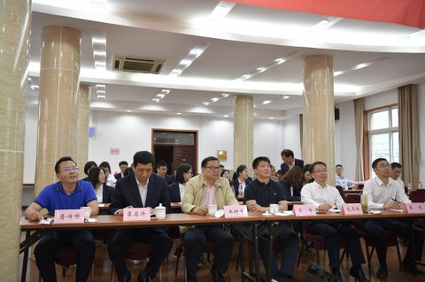 “我與祖國同命運(yùn)，我與企業(yè)共成長” ——公司舉辦青年職工主題匯報(bào)演講