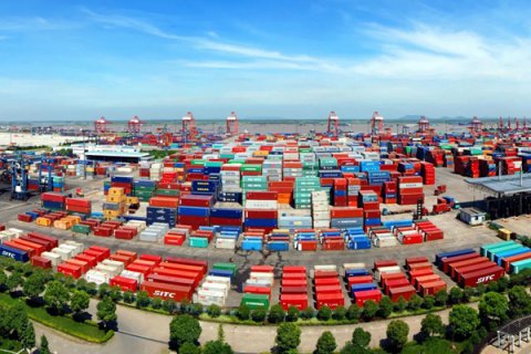 江蘇省港口集團(tuán)單月集裝箱量再創(chuàng)新高